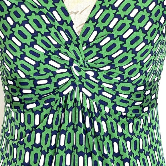 Kiara Womens Dress Size Small Short Sleeve Green Geometric Knot Mini Stretch - Picture 5 of 12